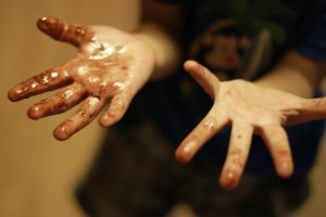 dirty-hands